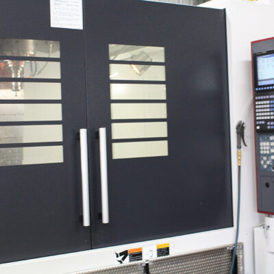 Vertical Machining Center 09