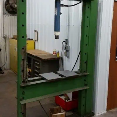 25 Ton Hydraulic Press